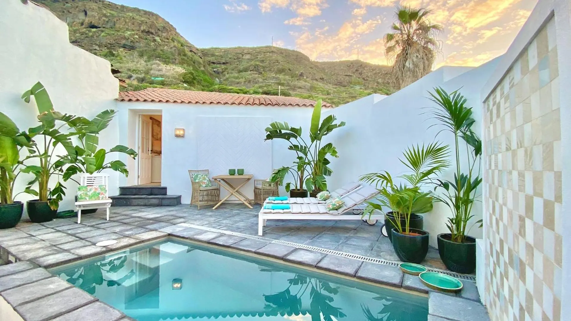 Casa Malena Seafront And Private Pool Villa Las Aguas Spanien